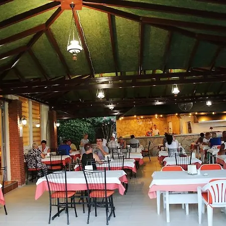 Kervan Otel Side