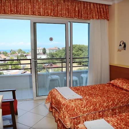 Kervan Hotell Side