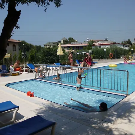 Hotel Kervan Side