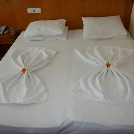 Hotell Kervan 3*